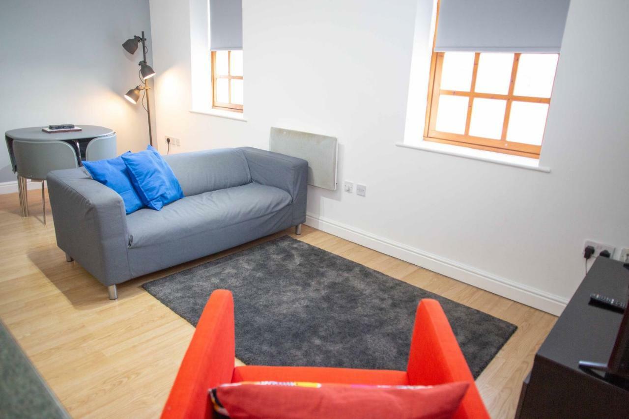 Quire Court Apartment Gloucester Exterior foto