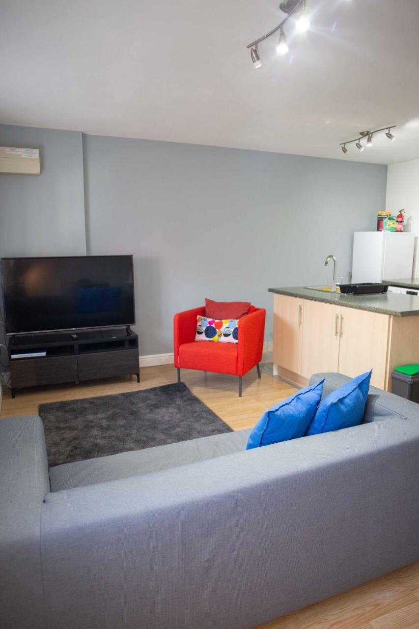 Quire Court Apartment Gloucester Exterior foto